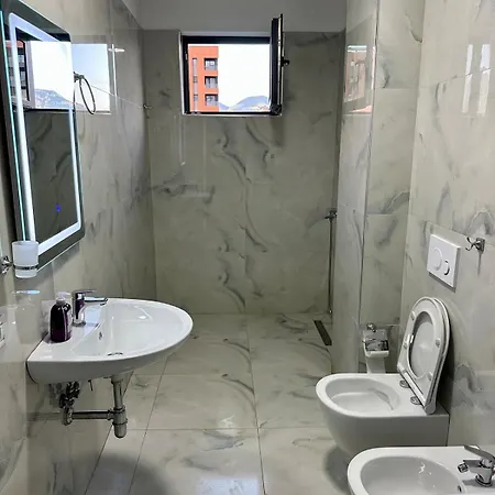 Apartment Modern&Cozy Apartment In Tirana