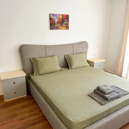 Apartment Modern&Cozy Apartment In Tirana *