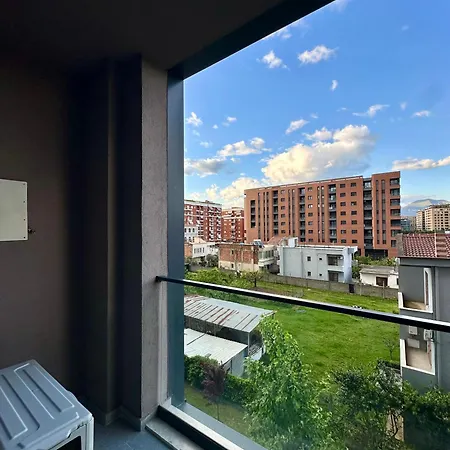 Modern&Cozy Apartment In Tirana Apartment *